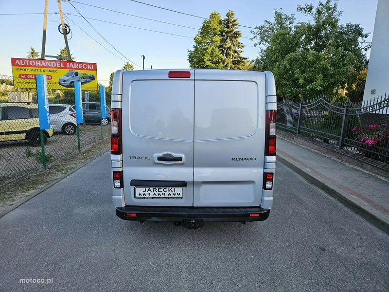 Renault Trafic 5
