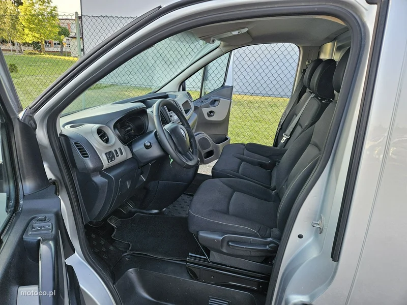 Renault Trafic 7