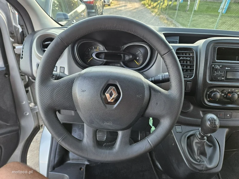 Renault Trafic 12