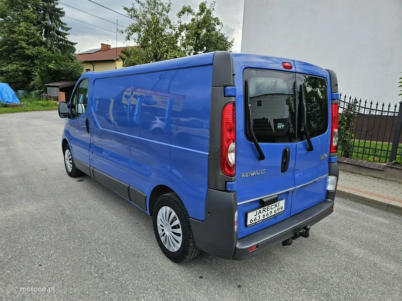 Renault Trafic 6