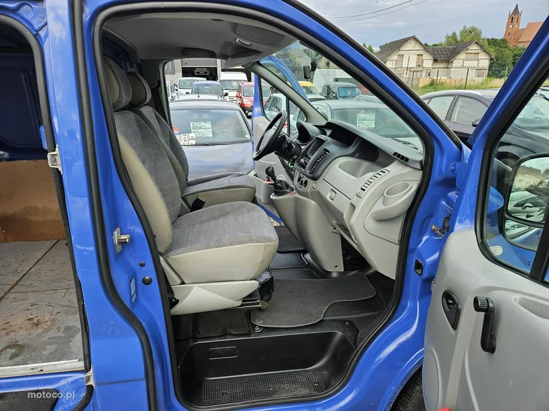 Renault Trafic 9