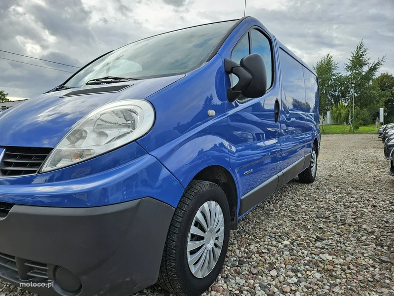 Renault Trafic 14
