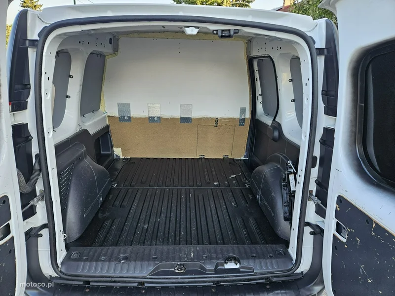 Renault Kangoo 16