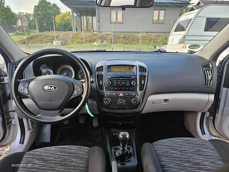 Kia Cee'd 12