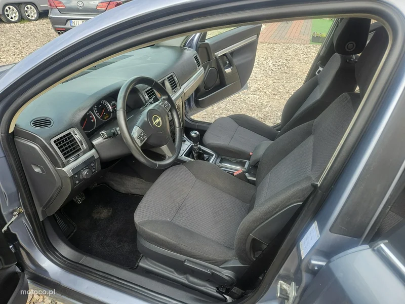 Opel Vectra C 7