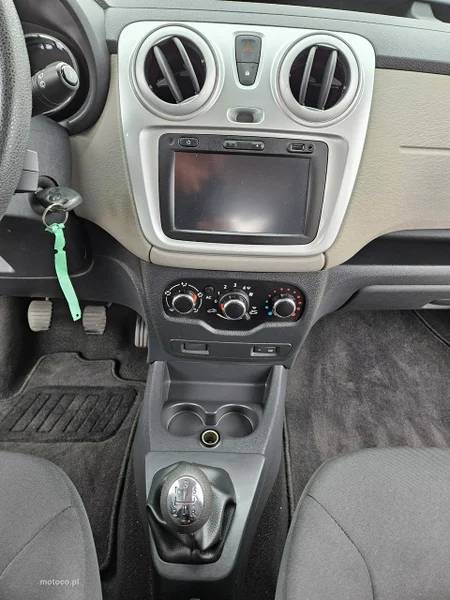 Dacia Dokker 13
