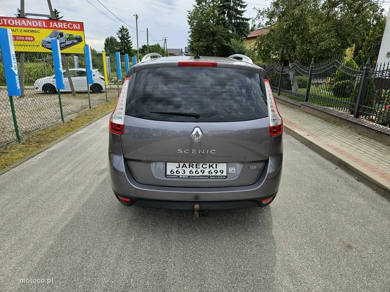 Renault Grand Scenic II 5