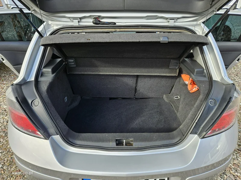 Opel Astra H 17