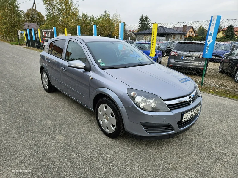 Opel Astra H 3