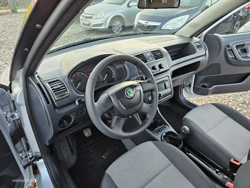Skoda Fabia II 8