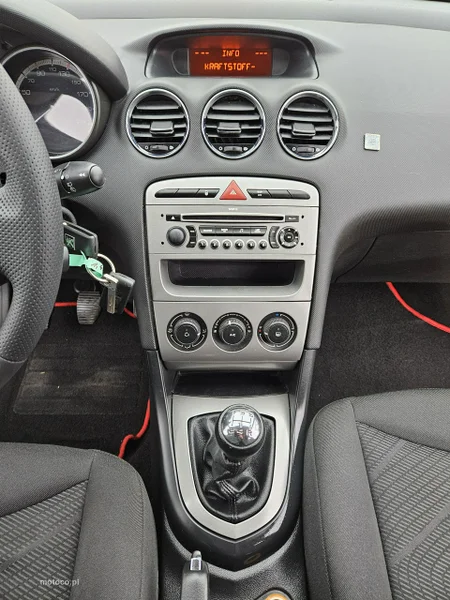 Peugeot 308 17