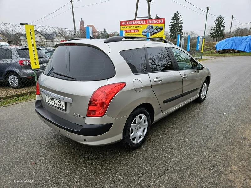 Peugeot 308 4