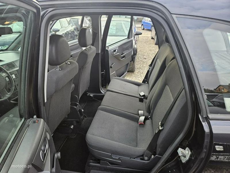 Opel Meriva A 9