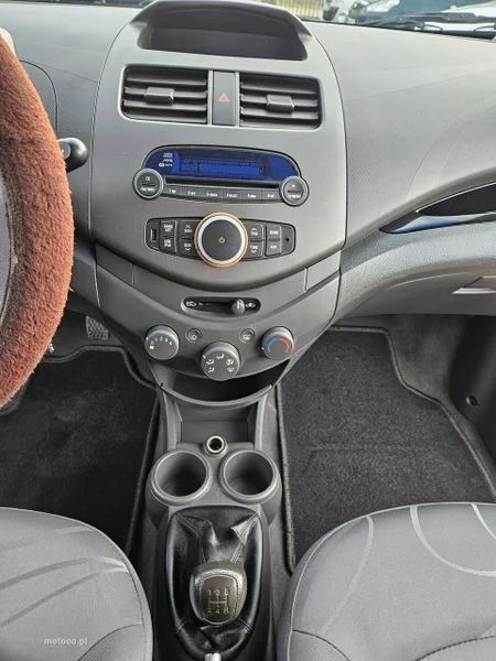 Chevrolet Spark 16
