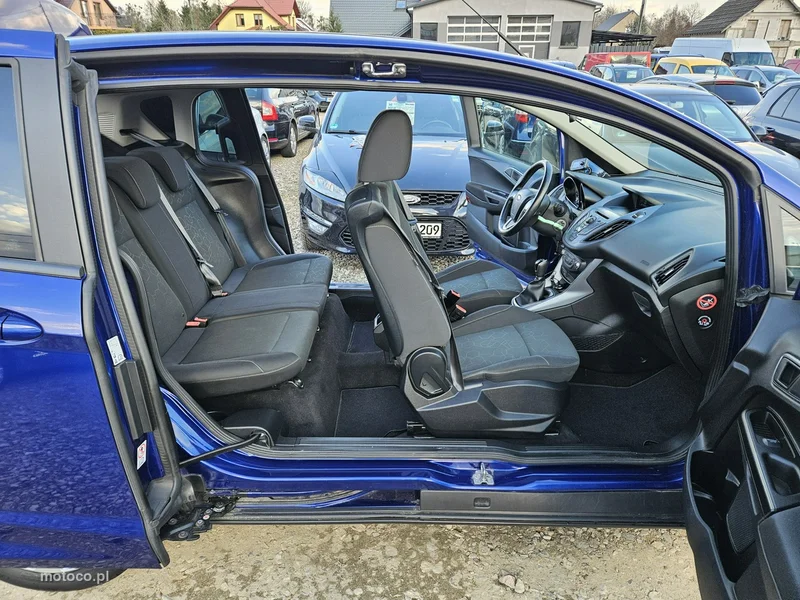Ford B-Max 11