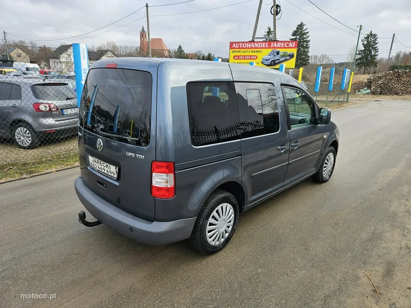 Volkswagen Caddy III 4