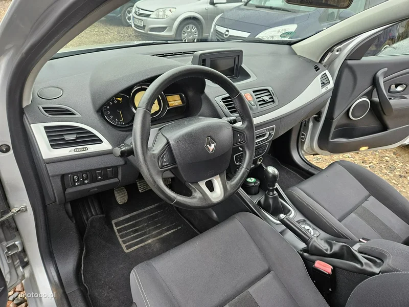 Renault Megane III 8