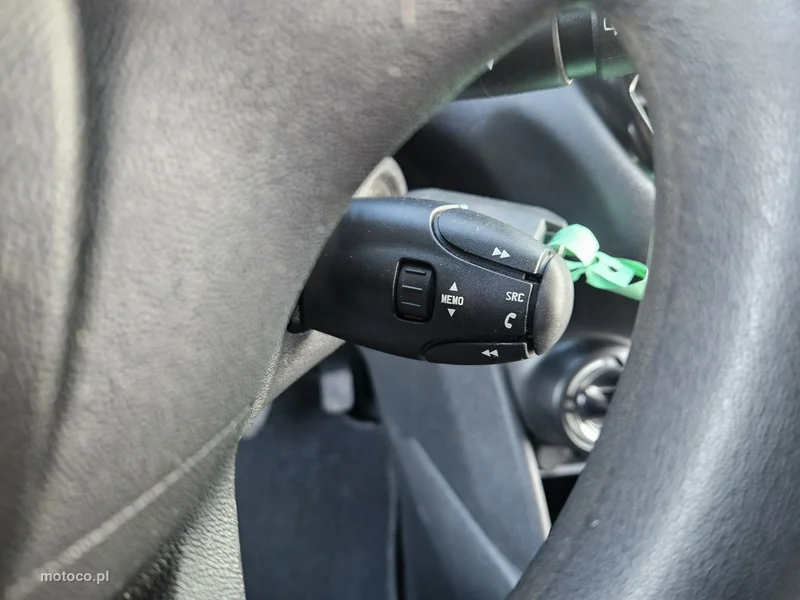 Peugeot 208 16