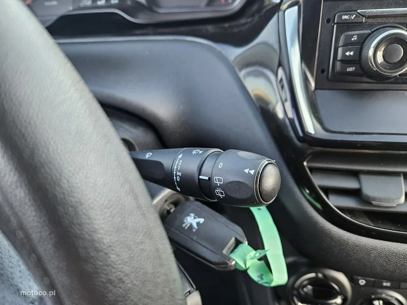 Peugeot 208 17