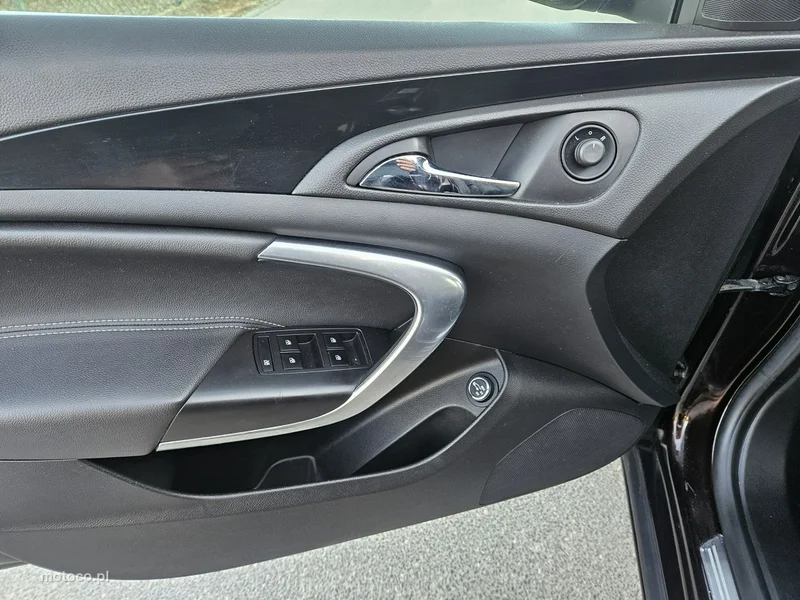 Opel Insignia A 13