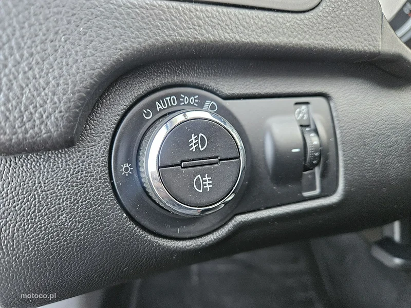 Opel Insignia A 14