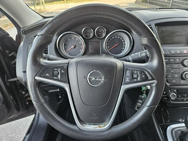 Opel Insignia A 15