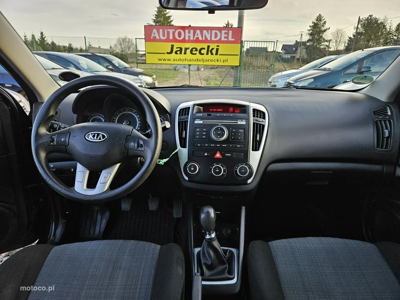 Kia Cee'd 12