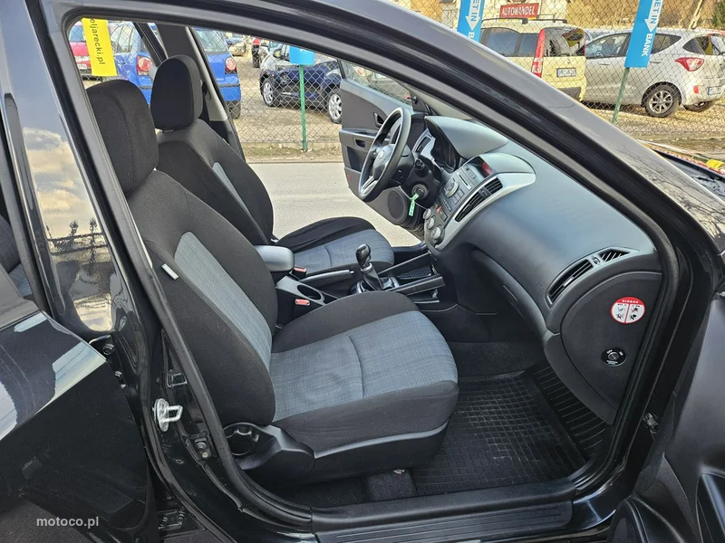 Kia Cee'd 10