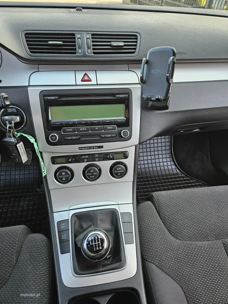 Volkswagen Passat B6 18