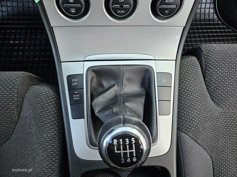Volkswagen Passat B6 19