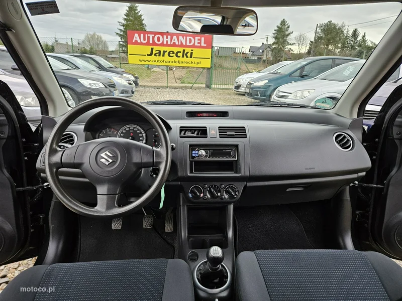 Suzuki Swift 12