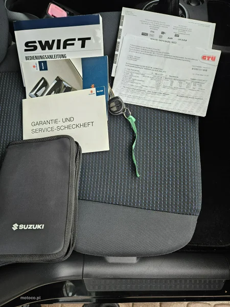 Suzuki Swift 16