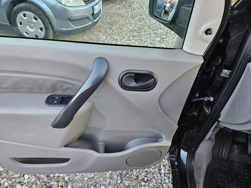 Renault Kangoo II 13