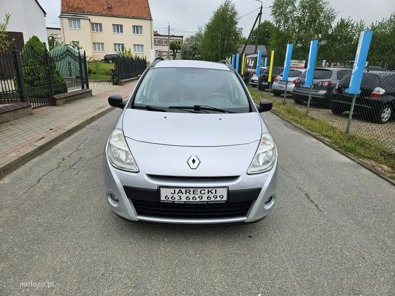 Renault Clio III 2
