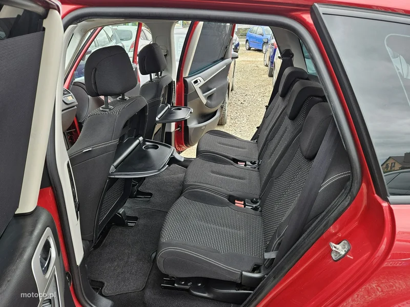 Citroen C4 Picasso 9