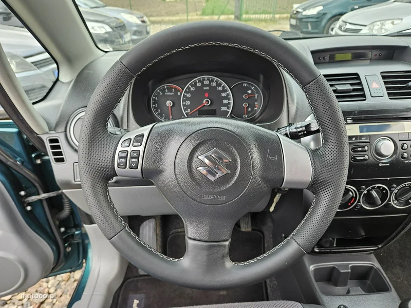 Suzuki SX4 14