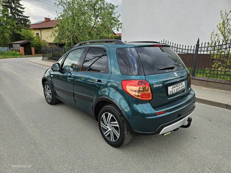 Suzuki SX4 6