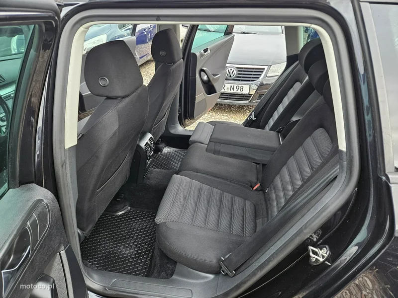 Volkswagen Passat B6 9