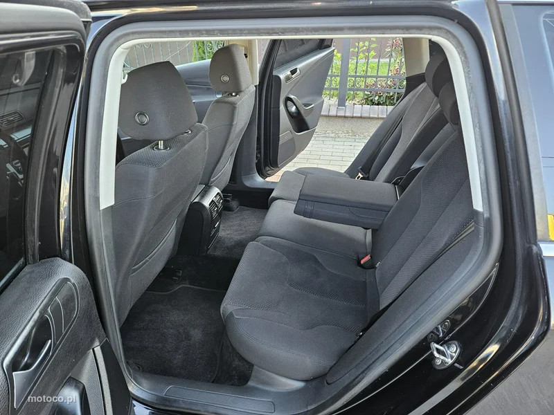 Volkswagen Passat B6 9