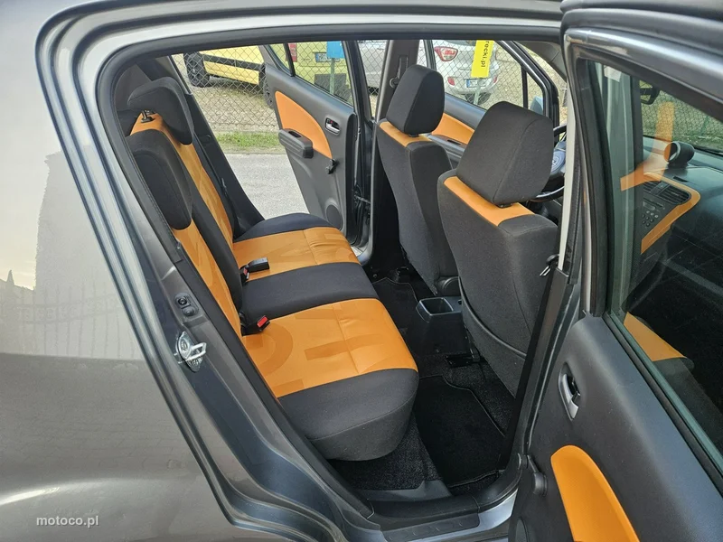 Opel Agila 11