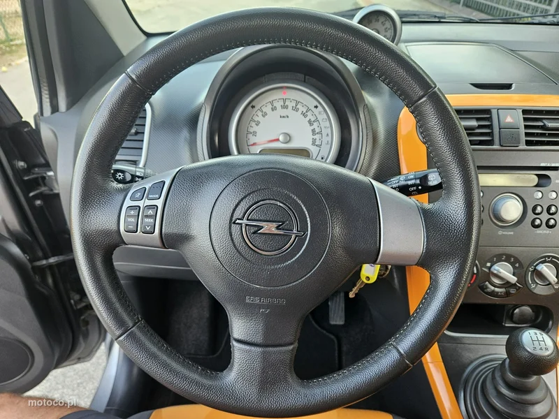 Opel Agila 13