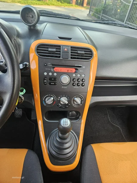 Opel Agila 14