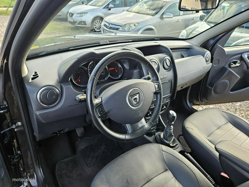 Dacia Duster 8
