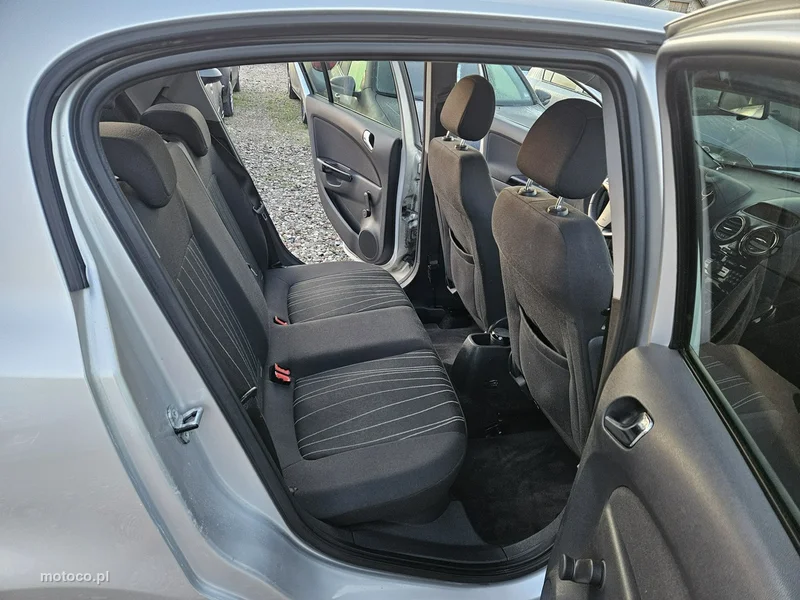 Opel Corsa D 11