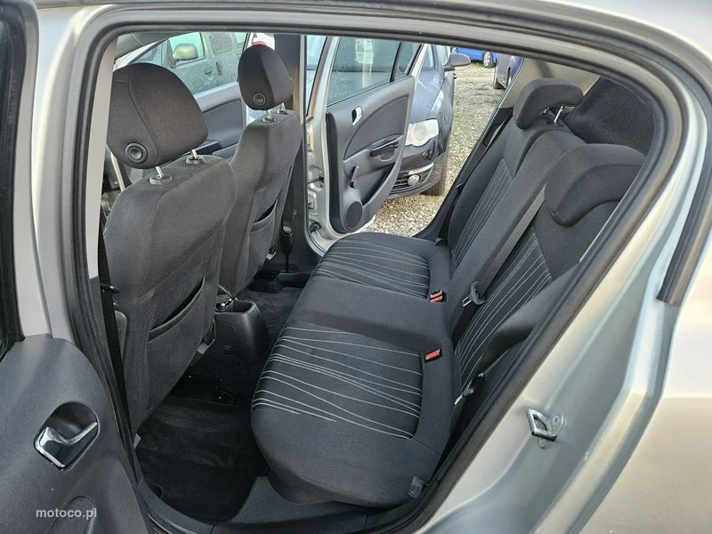 Opel Corsa D 9