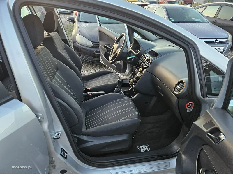 Opel Corsa D 10