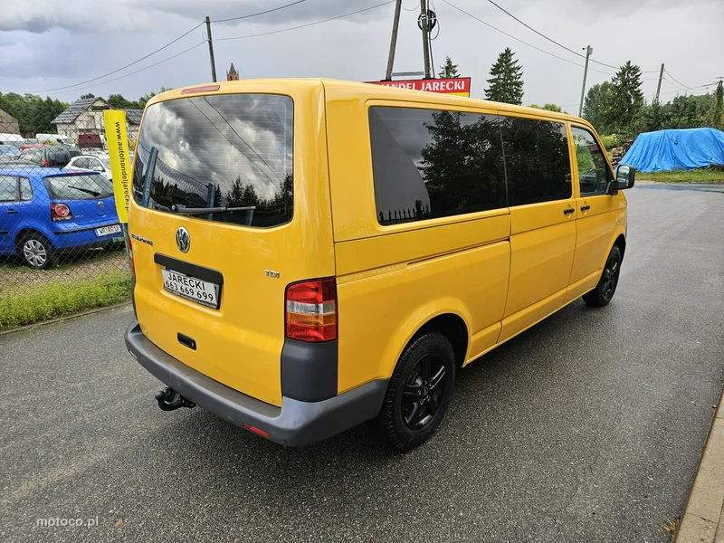 Volkswagen Caravelle 4