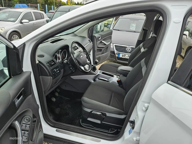 Ford Kuga I 7