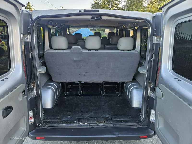 Opel Vivaro 19