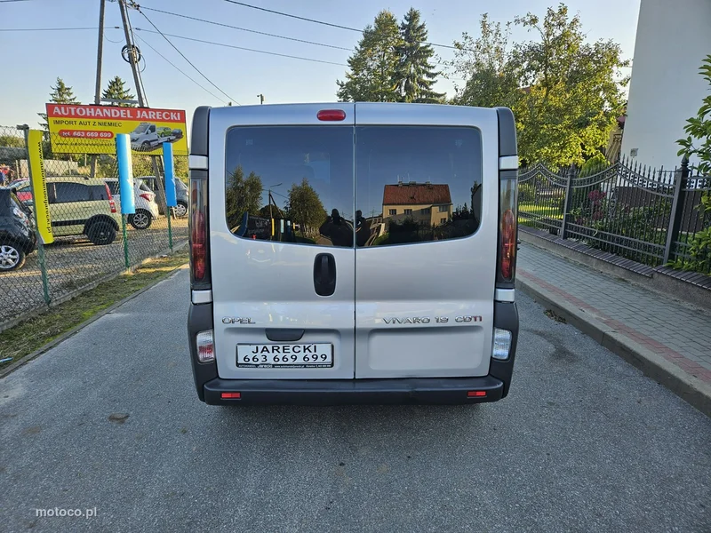 Opel Vivaro 5